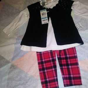 Carter's Girl 3 piece set SIize 6-9 months